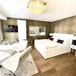 Luxus Penthouse Whiterussian Daire