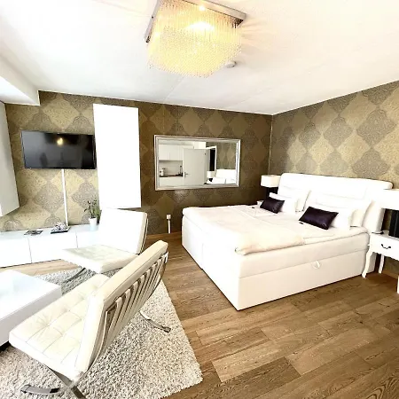 Luxus Penthouse Whiterussian Lägenhet