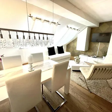 Luxus Penthouse Whiterussian